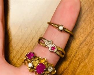 Diamonds and pink sapphires call for prices