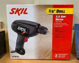 Lot #213 - $10 - Skil 3/8" Corded Drill
