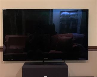 Lot #226 - $120 - Sony Flatscreen TV