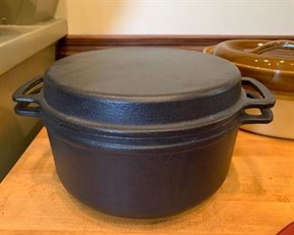 Cast Iron Dutch Oven (Made in England)