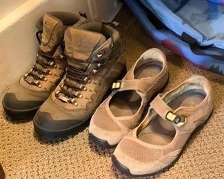 Men's & Women's Hiking Boots & Shoes