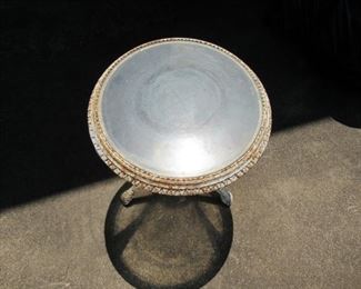 Metal top stool-Price$10.00