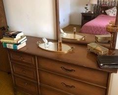 Estate Broyhill Dresser