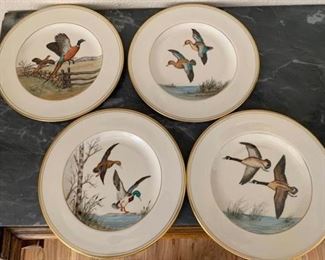 Set of Four Duck Plates https://ctbids.com/#!/description/share/352500