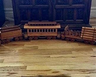 American Keystone Fabulous Wooden Train https://ctbids.com/#!/description/share/352582