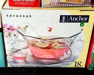 Punchbowl w/ cups and ladle