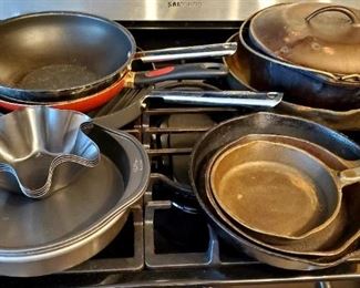 Cast Iron Skillets and Dutch Oven; Baking Pans