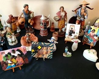 Figurines