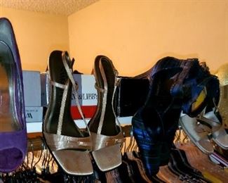 Barely Worn Woman's Shoes - Size 10 (most pairs still with Box