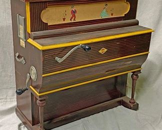 MUSIC BARREL ORGAN
