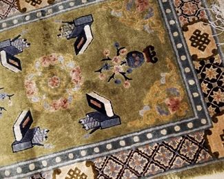 small area rug detail