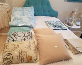 quality bed linens and pillows