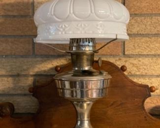 Antique Aladdin hurricane lamp