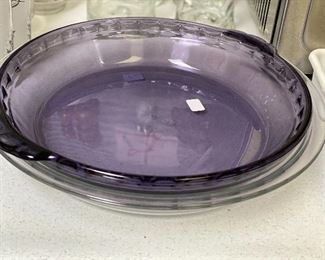 Vintage purple Pyrex pie dish