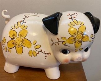 Vintage ceramic piggy bank