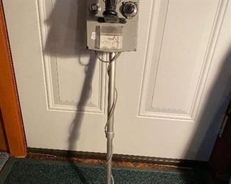 Vintage metal detector
