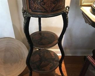 Fern Peri Planter with Brass inlay.