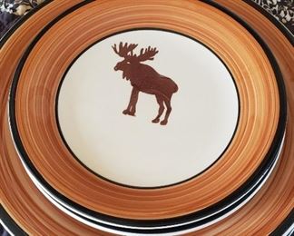 Moose dinner ware