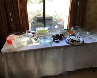 CASSEROLE DISHES, PANS