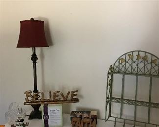 ACCESSORIES AND DECOR