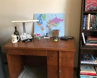 DESK