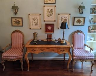 Vintage bird's eye maple writing desk, with pair of French bergere armchairs, pair of sets/3 nicely framed/matted botanicals. 