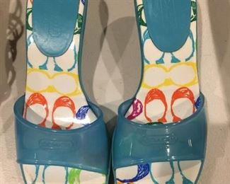 COACH SANDALS SIZE 8M-$24