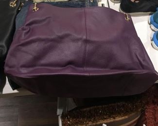 CUORE&PELLE PURPLE HAND BAG-$40