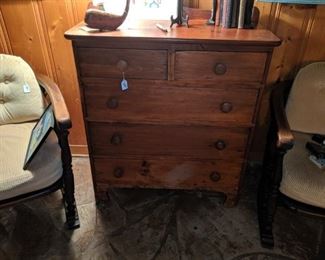 nice pine early chest
