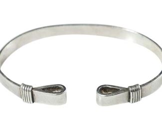 86. Sterling Cuff