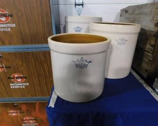 Blue Crown 2 gallon crock