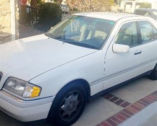 2005 Mercedes brand new tires