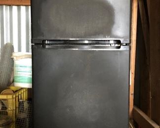 Mini Fridge, works