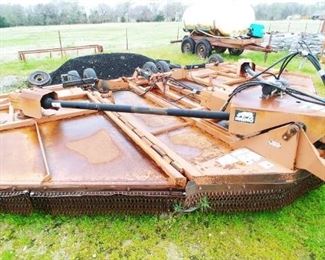 Rhino 20ft. aircraft foam filled tires, gears are good, has 4 sets of blades to go with
