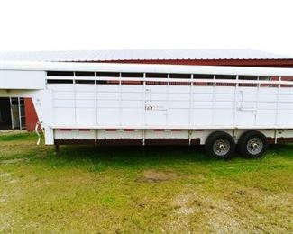 CM 28ft. Trailer with heavy gage steel floor