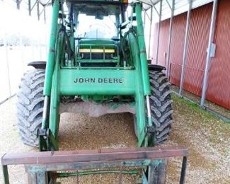 John Deere 7210 tractor, comes with bucket, 9000 hrs.