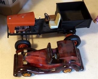 Heritage Mint Wood Model Car And Arnold Palmer Enterprises Model Truck