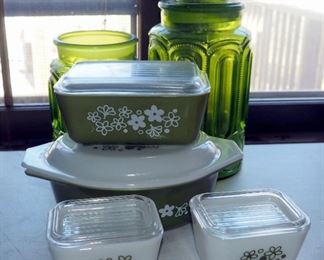 Vintage Pyrex Spring Blossom Dishes With Lids, Qty 4; And Green Glass Canisters
