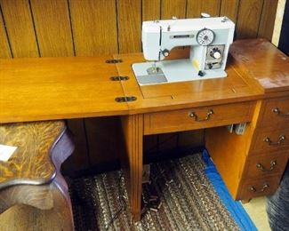 Universal Model KAT Electric Sewing Machine With 4 Drawer Sewing Cabinet With Double Hinged Lid (31" x 29.5" x 17")