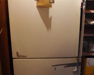Coldspot 2 Door Refrigerator/Freezer, 65" x 32" x 28"