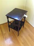 Lot 14
End Table 

Dark wood end table 18x15x24 1/2 good condition small scrapes
