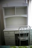 Desk with Hutch& Chair

http://auctionnearyou.maxsold.com/view-auctions/catalog/id/279/lot/30010/?url=%2Fview-auctions%2Fcatalog%2Fid%2F279%2F%3Fpage%3D1%26items%3D100