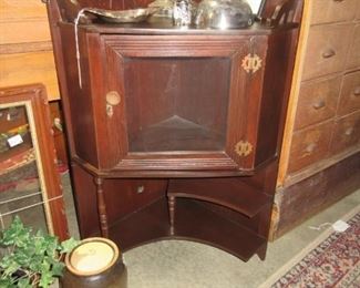 Hanging Corner Cupboard