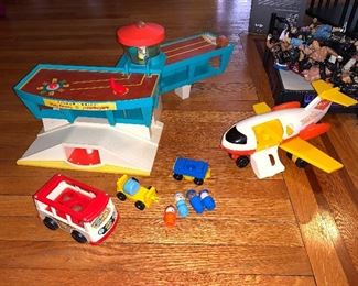 PLL# 147 Fisher Price Family Airport @ $40
