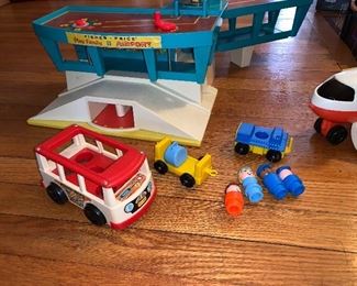 PLL# 147 Fisher Price Family Airport @ $40