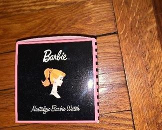 PLL # 154
Avon Nostalgic 1960's style Barbie Watch in Metal Hat Box Tin @ $15