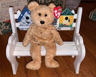 PLL # 176
Small Bench @ $5 / Beanie Baby @ $5