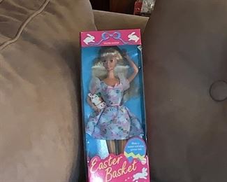 PLL # 223
Barbie "Easter Basket" @ $10