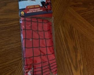 PLL # 229
Spiderman Gloves @ $3