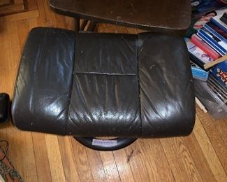PLL # 241
Leather Ottoman @ 30